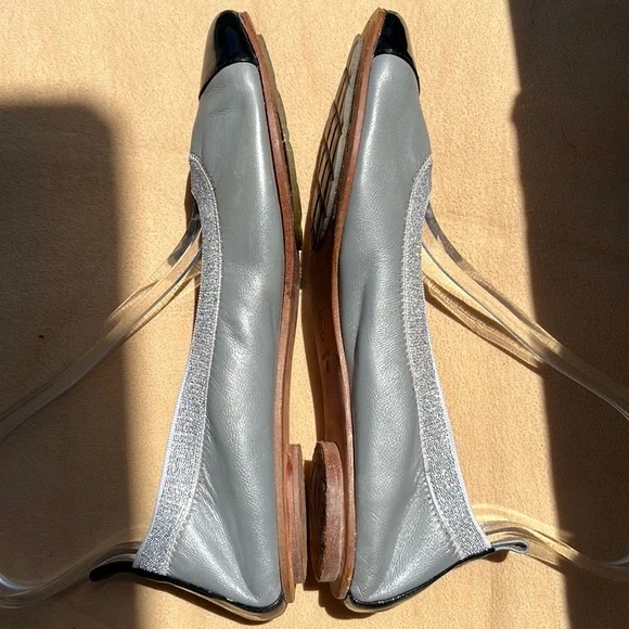 Authentic Chanel Silver Lambskin/Black Patent Leather Elastic Ballet Flats Shoes - Picture 4 of 16